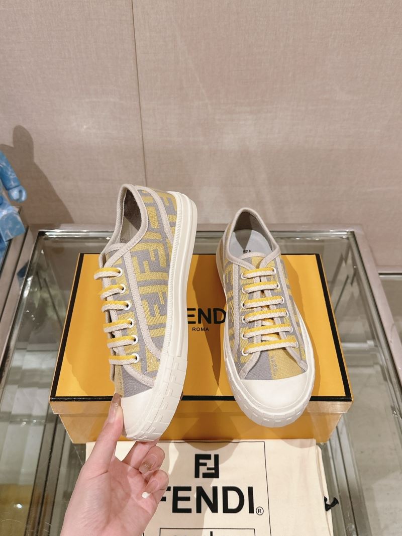 Fendi Low Shoes